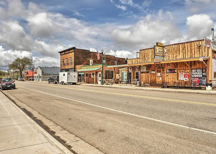 Large Sleep On Main St, 10 Mins To Canyon Hébergement de vacances *